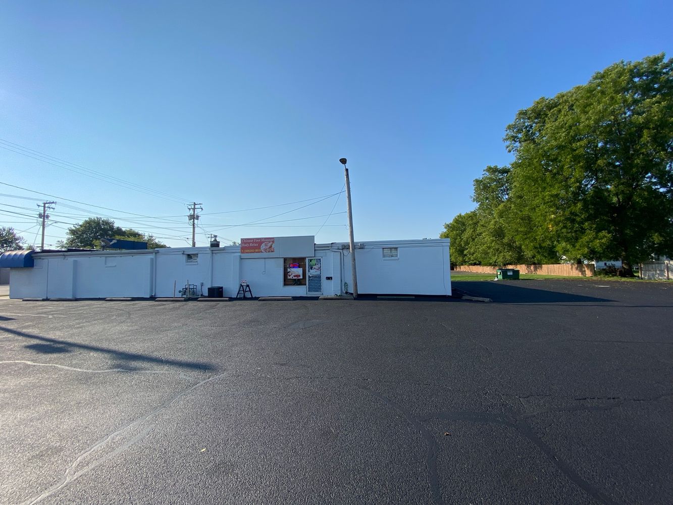 750 N Henderson St, Galesburg, IL 61401